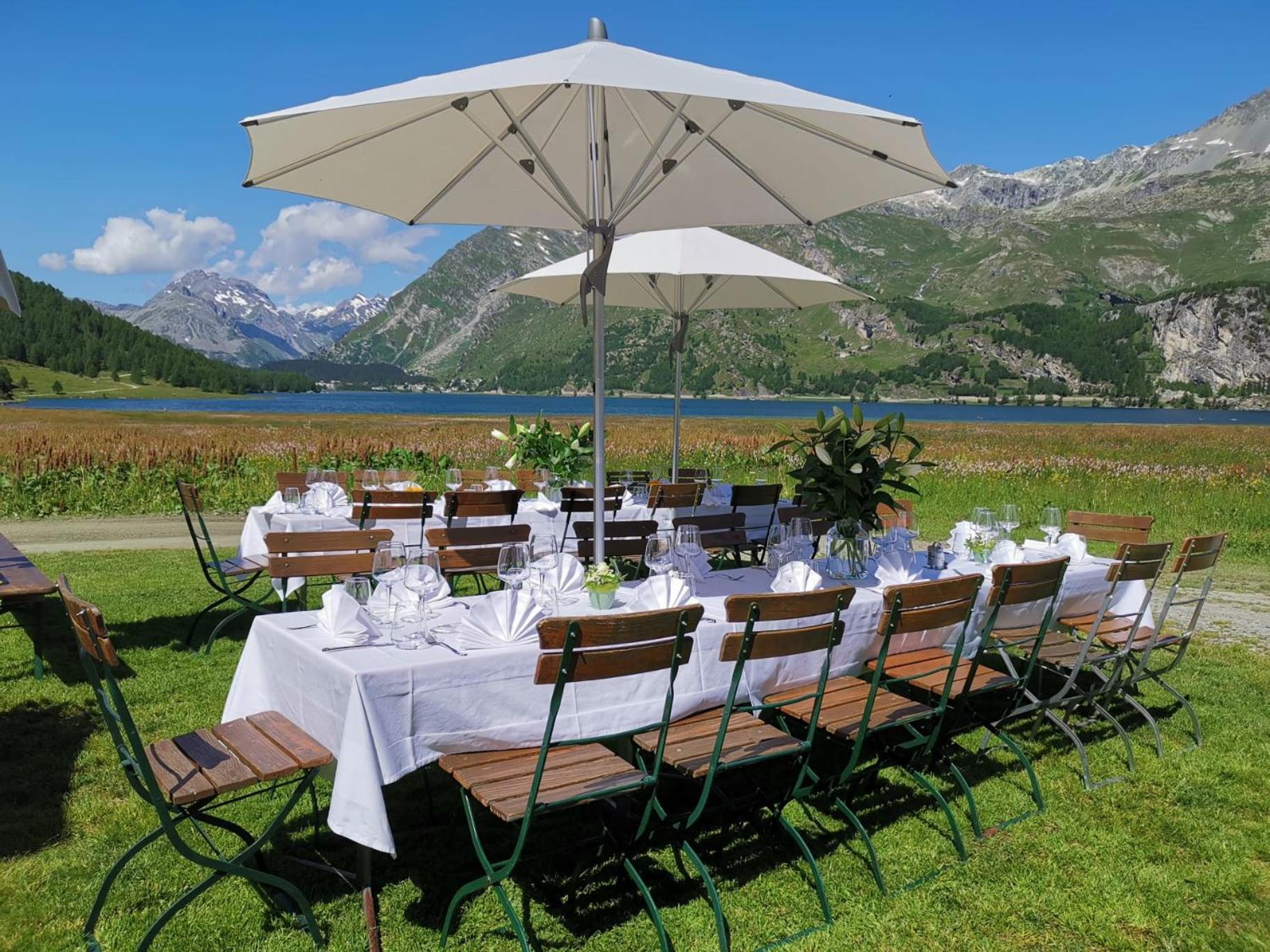מלויאז Hotel Ristorante Lagrev מראה חיצוני תמונה